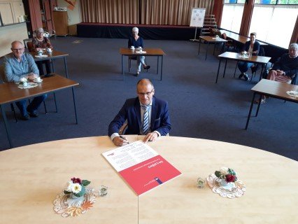 Ondertekening deelname actie Een tegen Eenzaamheid Gemeente Westerkwartier - Promotie Noord